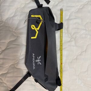 Apidura bike bag frame bag